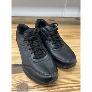 athletics shoes for work black size 11.5